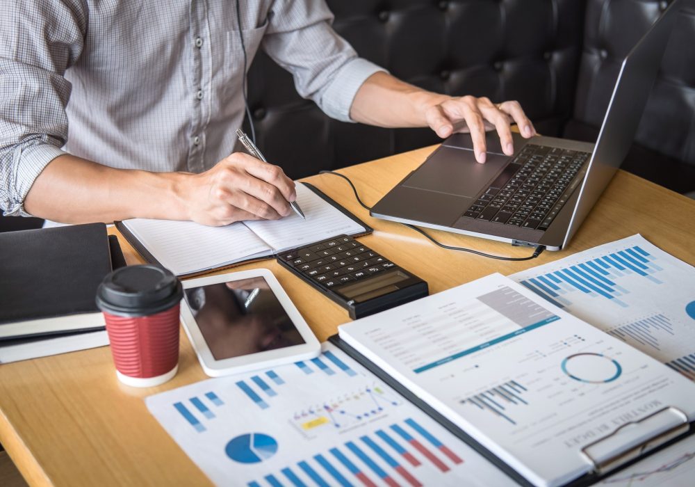 online accounting and Taxes are our priority